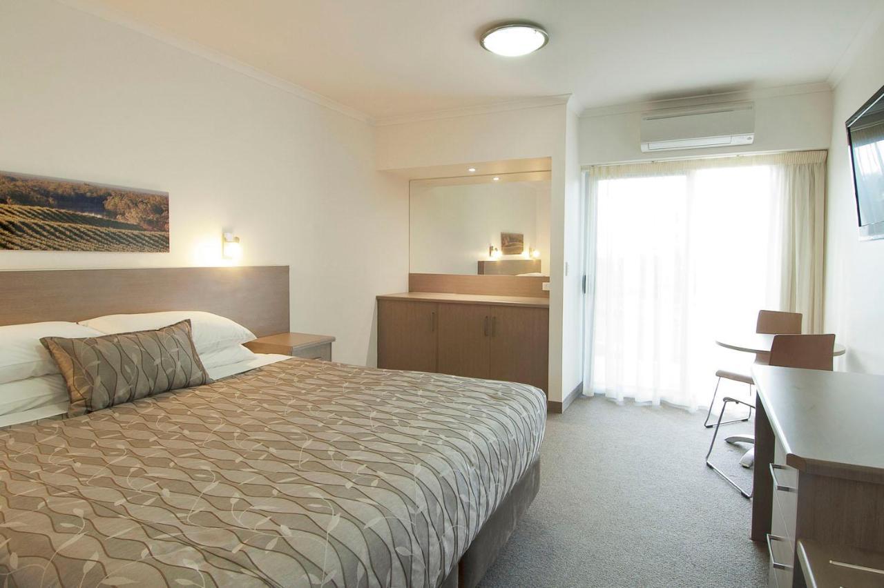 Loxton Community Hotel Motel Exterior foto