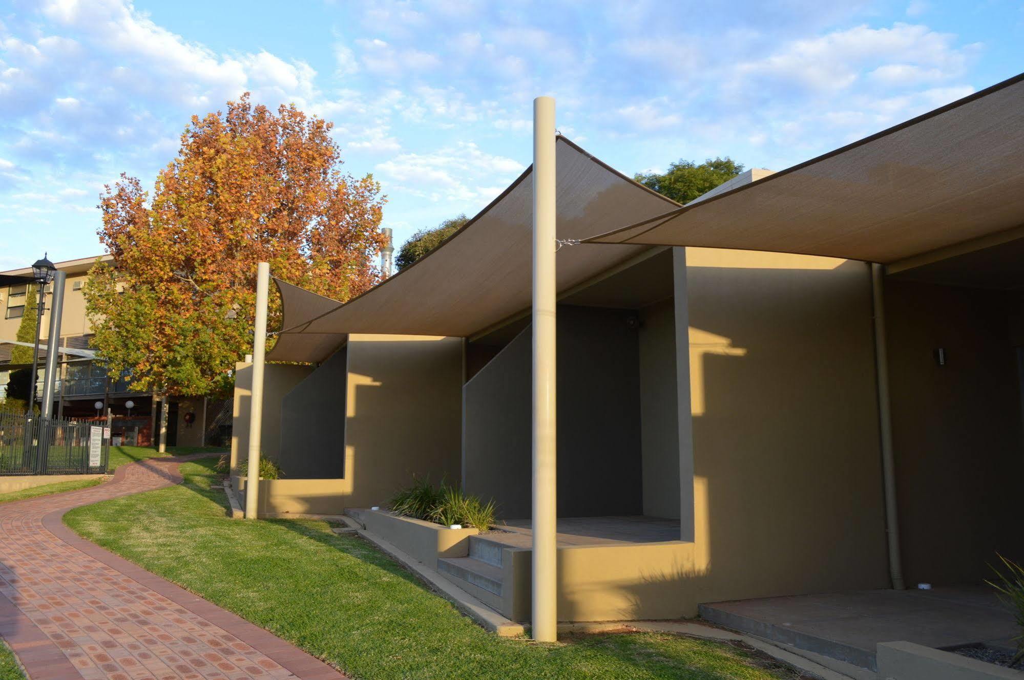 Loxton Community Hotel Motel Exterior foto