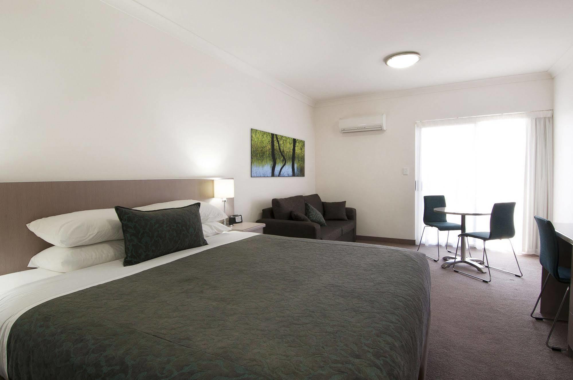Loxton Community Hotel Motel Exterior foto