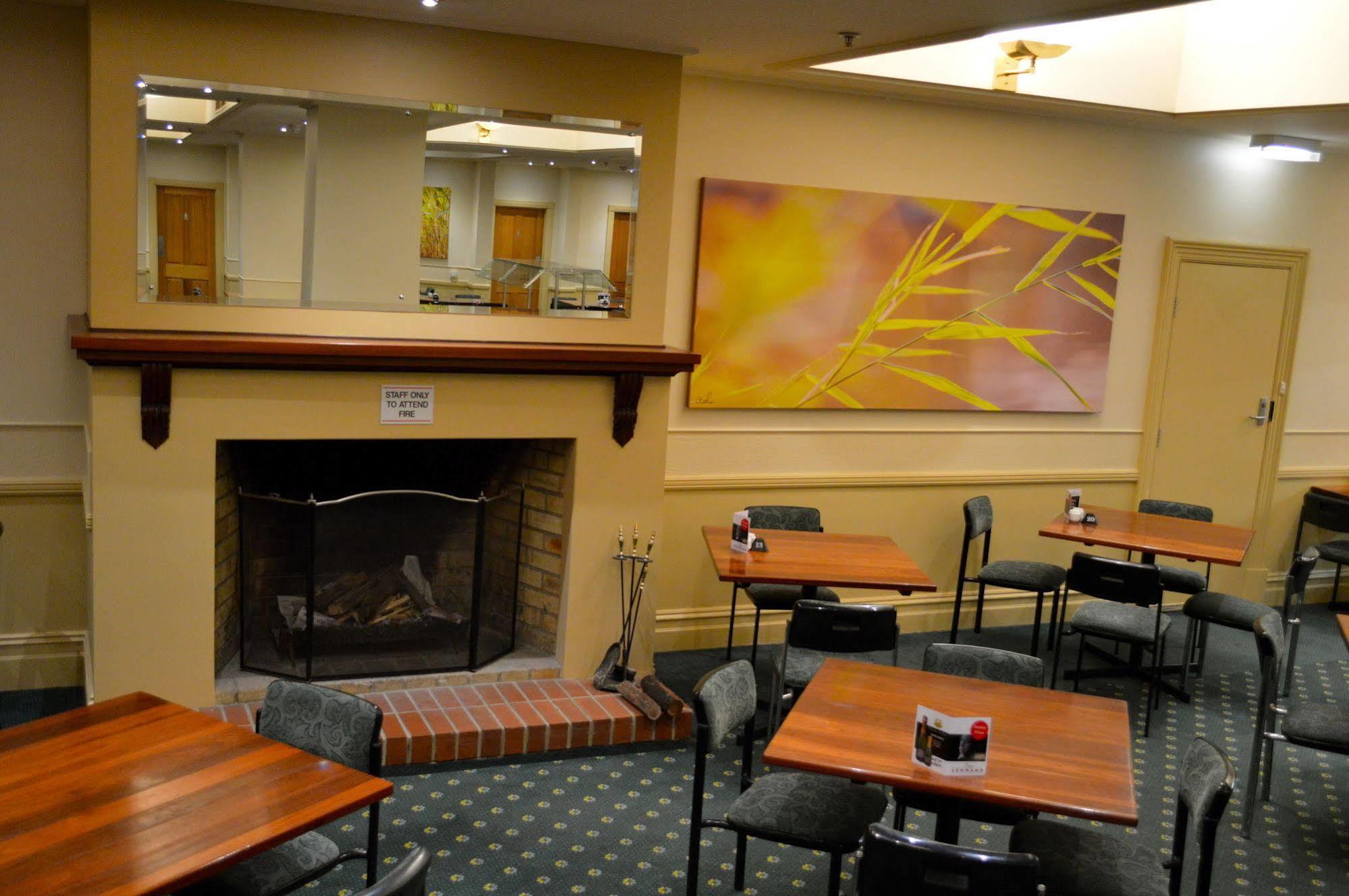 Loxton Community Hotel Motel Exterior foto