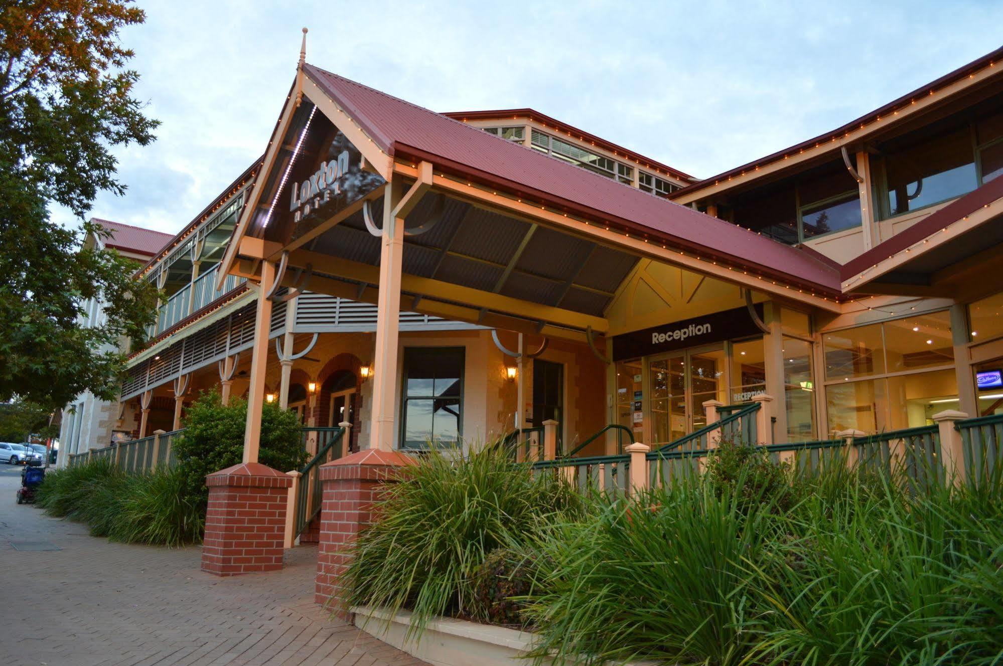 Loxton Community Hotel Motel Exterior foto